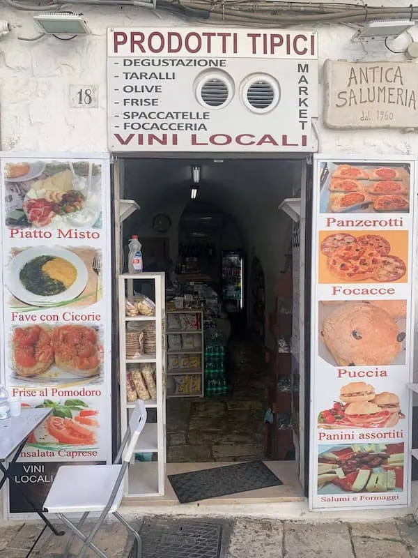 Best Food in Puglia: Must-try Puglia Dishes and Drinks 3 Food from Puglia Italy