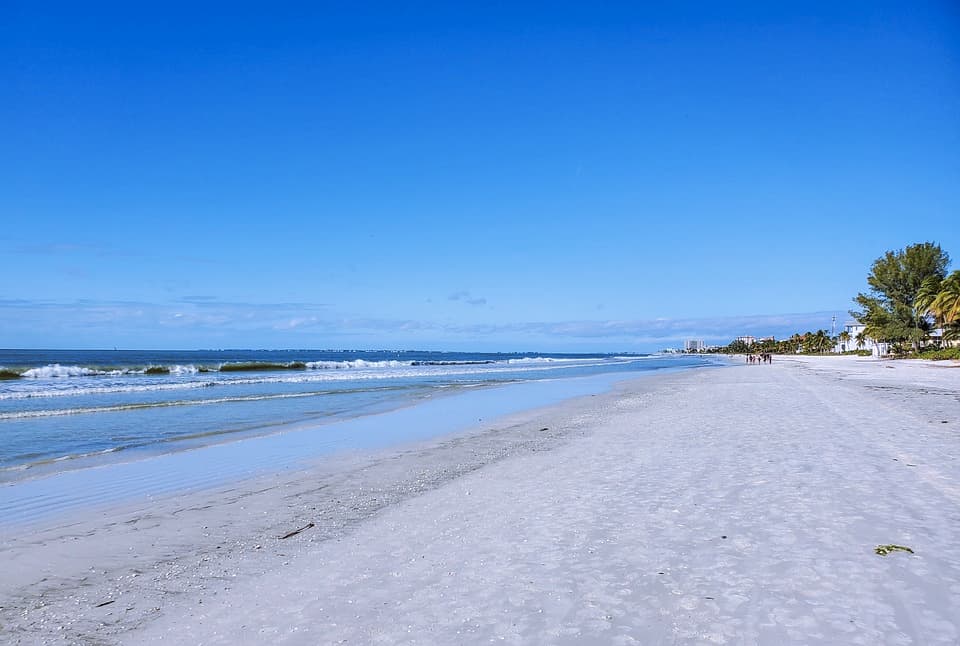 Enjoying beaches of Fort Myers Beach is among the best things to do in Southwest Florida 