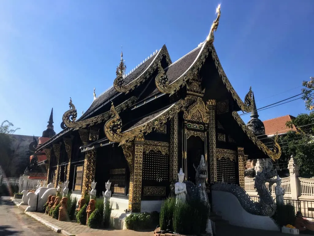 15 Best Things to Do in Chiang Mai Thailand (2023) 2 Visiting Wat Inthakhin Sadue Muang temple is among the best things to do in Chinag Mai Thailand