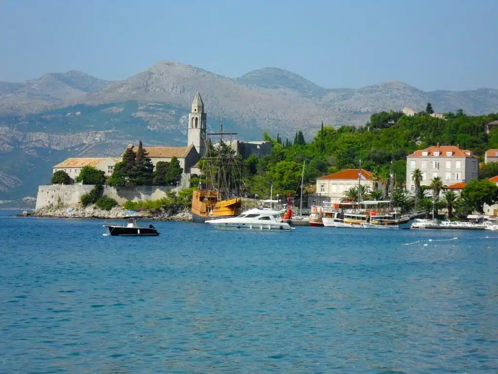 15 Best Dubrovnik tours to Book in 2023 4 Visiting Lopud on a day trip is among the best Dubrovnik tours to take