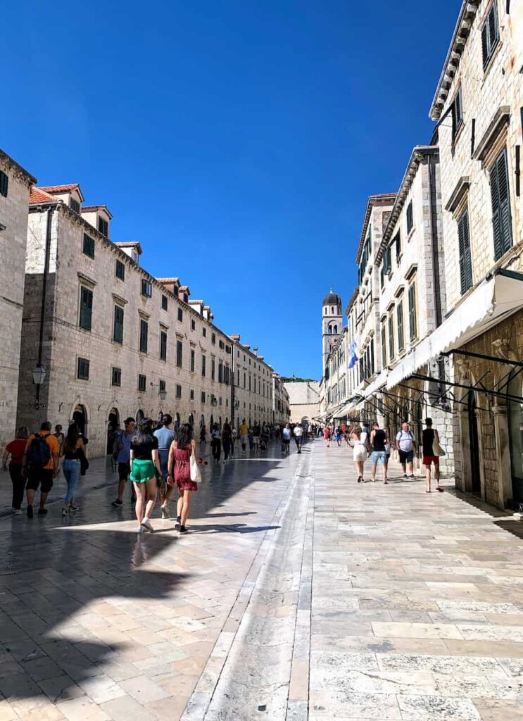 A walking tour in Dubrovnik is among the best Dubrovnik tours 