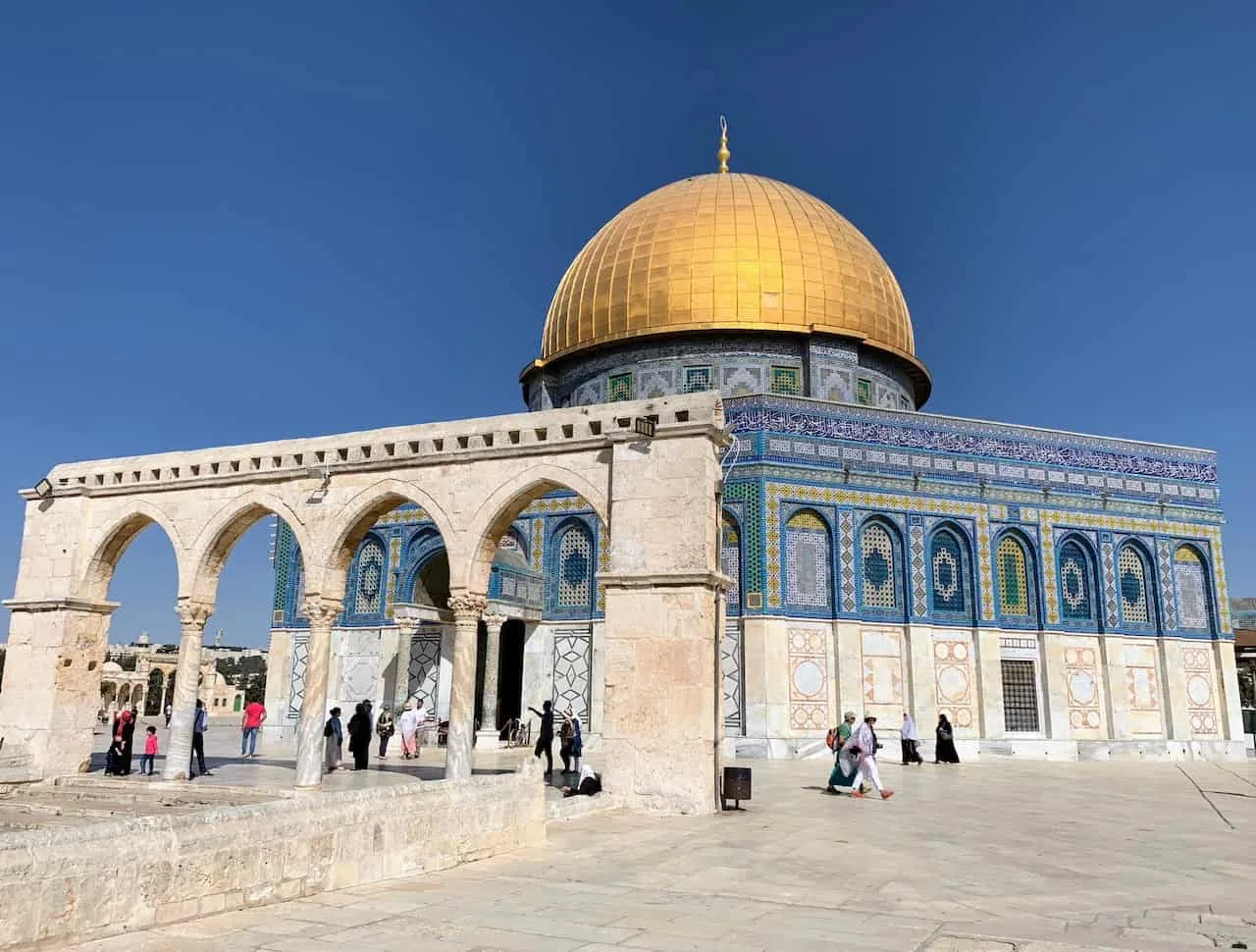 Jerusalem Old City tour is among the best Jerusalem tours