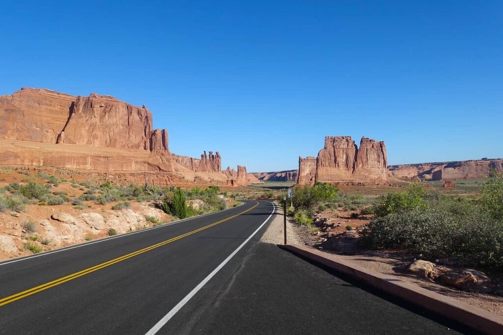 best national parks road trips in the USA