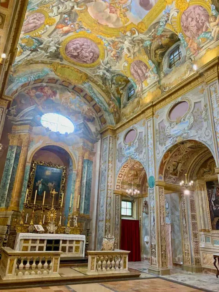 Visiting the Nunziatina church in Todi is among the best things to do in Umbria Italy