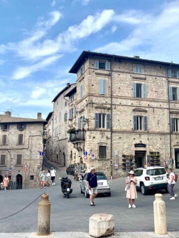 Assisi is one of the best towns in Umbria Italy