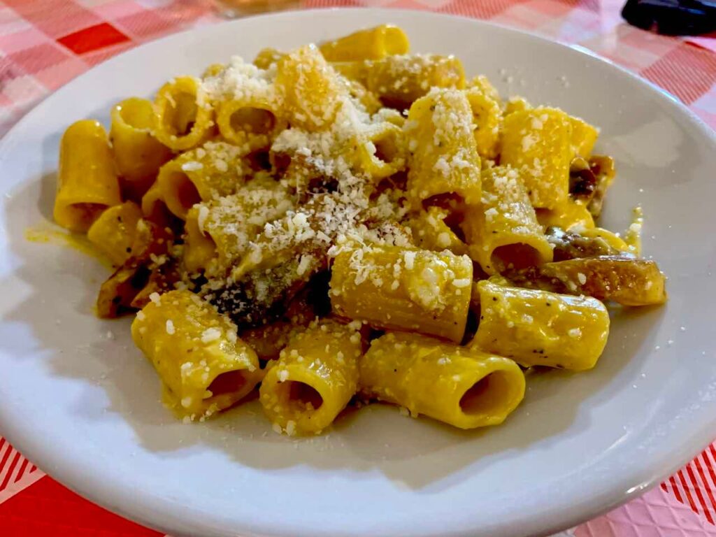 Pasta carbonara is a must-try food in Rome Italy