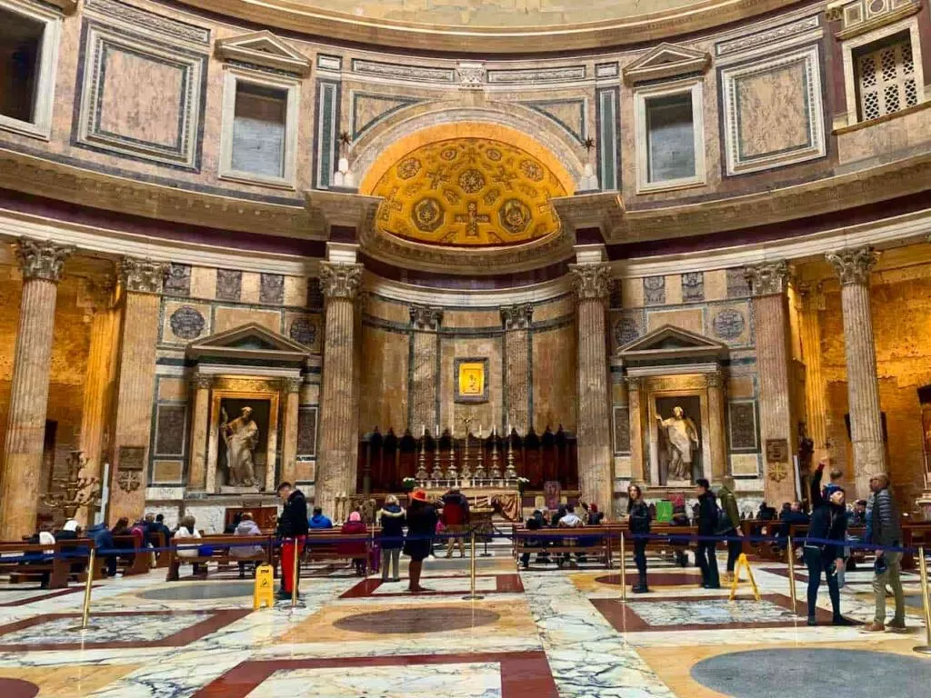 Pantheon is a must-see in one day in Rome 