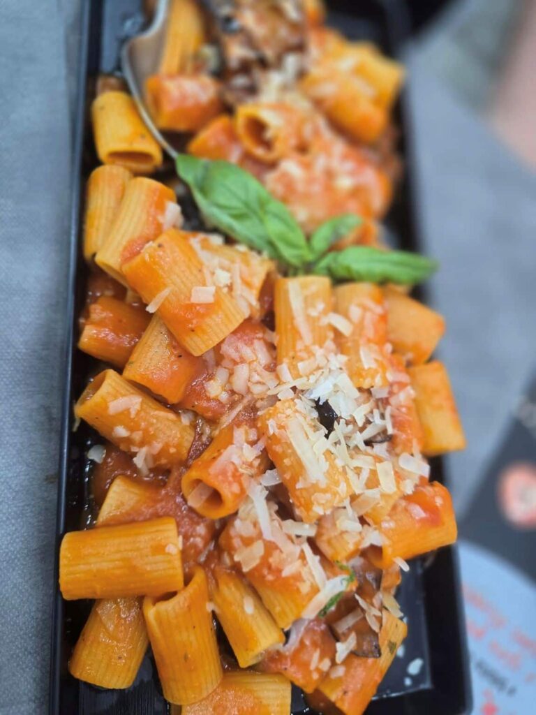 21 Must-Try Foods in Palermo That Will Blow Your Mind — Plus the Best Markets, Food Tours & Places to Savor Them! 4 Pasta alla norma. It is a popular food in Palermo Sicily