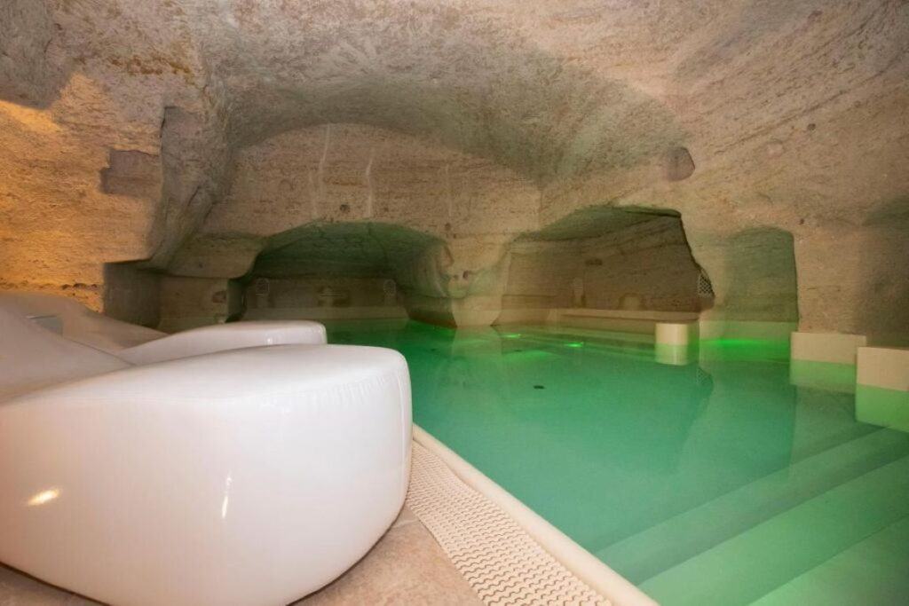 Aquatio Cave Luxury Hotel & SPA  in Matera Italy. It is among the best cave hotels Matera Italy 