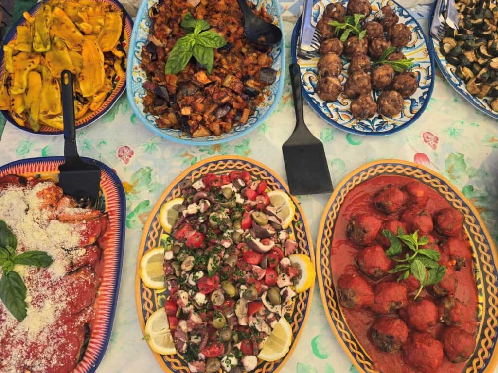 Discover the Most Amazing Palermo Food Markets — 3 Must-Visit Spots! 5 Food offer at the Ballaro market in Palermo, Sicily. The Ballaro market is the largest Palermo food market.