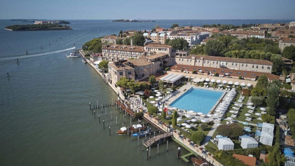 Hotel Cipriani in Venice Italy. it is one of the best hotels in Venice Italy.