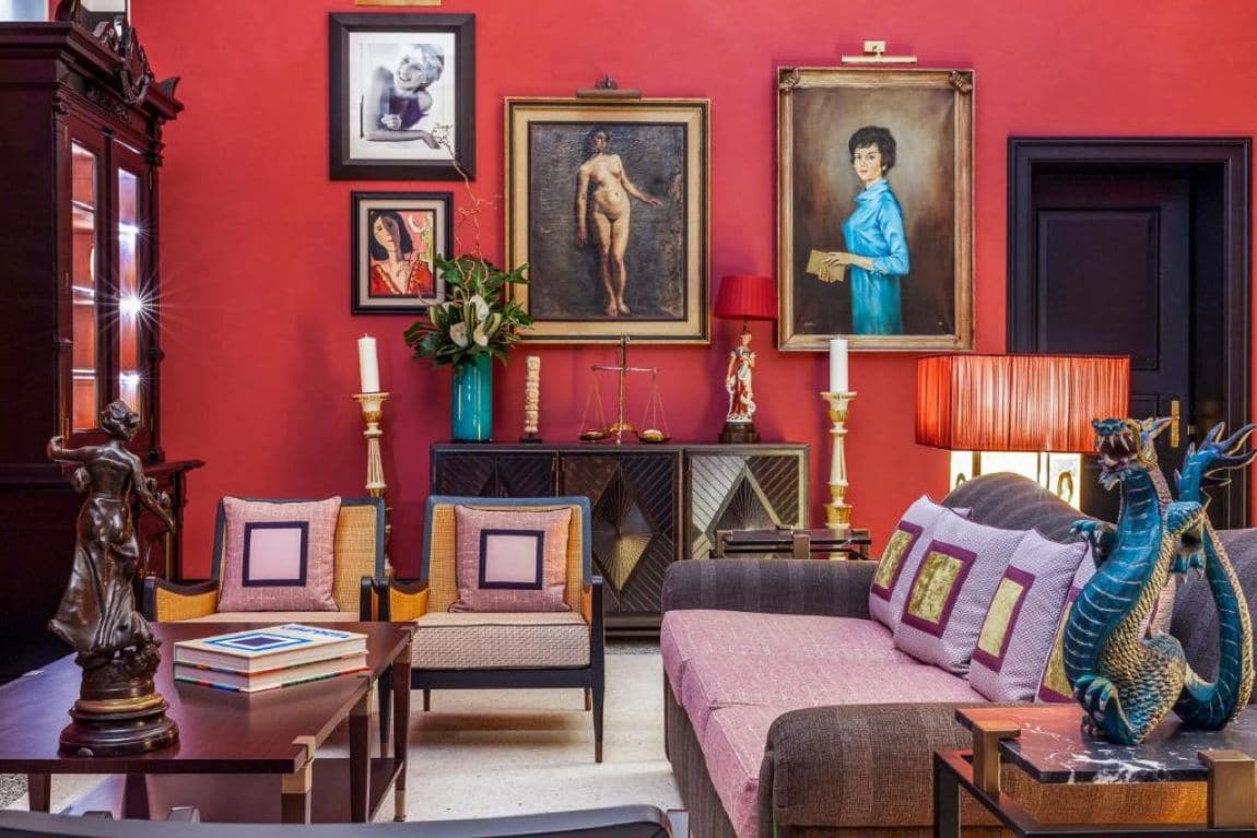 Palazzo Roma Hotel in Rome. It is one of the best hotels in Rome Italy.