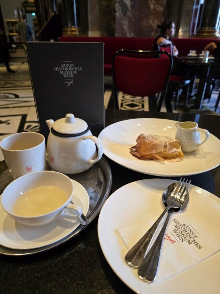 10 Traditional Viennese Desserts You’ll Fall in Love With in Vienna 5 Apfelstrudel (apple strudel). It is one of teh best traditional Viennese desserts.